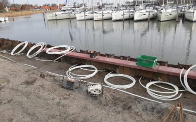 Compagnieshaven Enkhuizen: jachthaven met warmte uit het havenwater